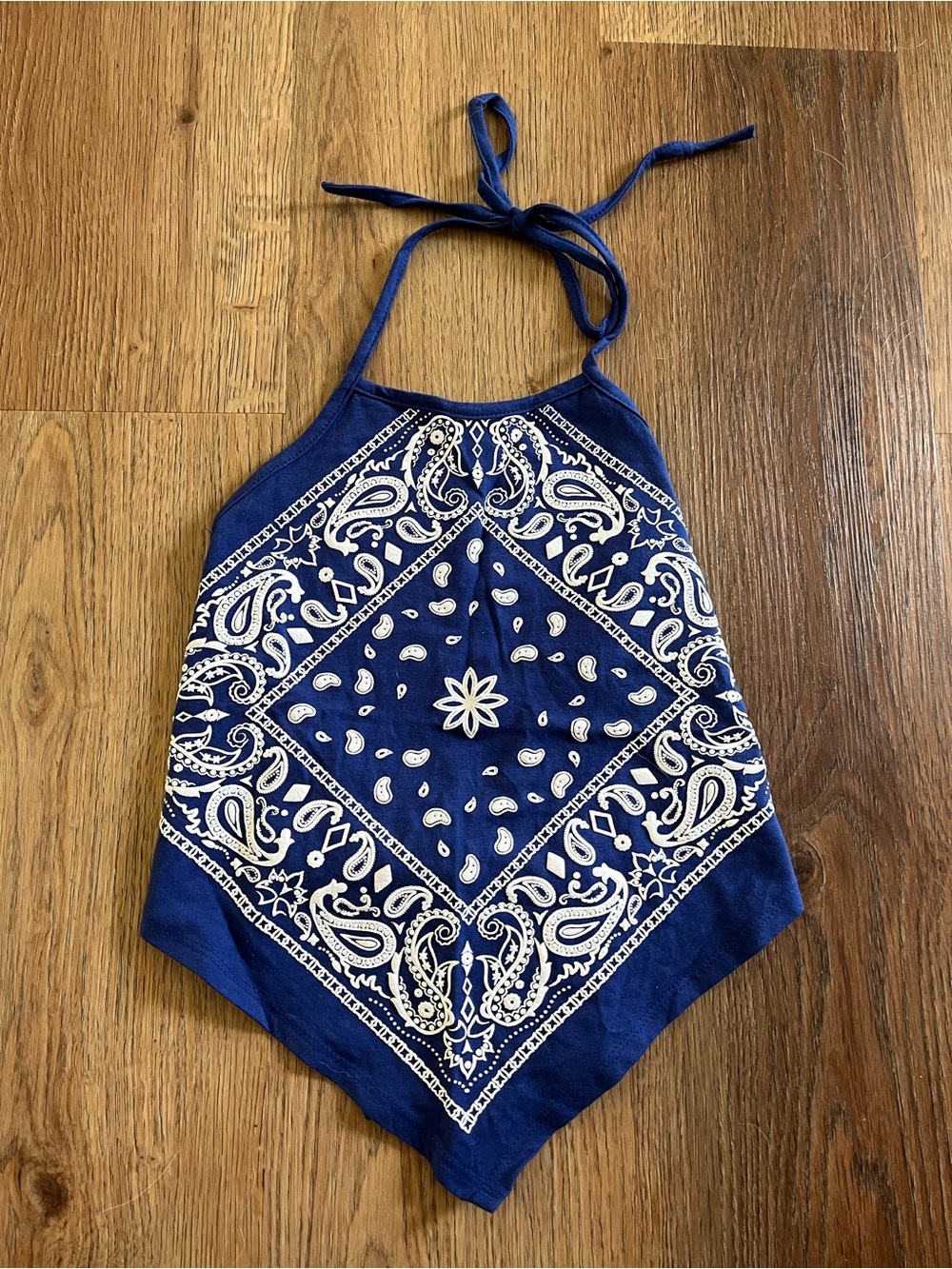 Fashion Magazine Blue Bandana Halter Crop Top - White Paisley Design